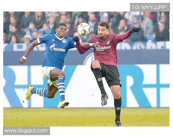 汉诺威96门将重伤，或将休战数周：危机中的挑战与机遇